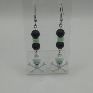 Skull And Bone Gothic Silvertone Dangle Drop Bead Earrings Halloween 2.5"